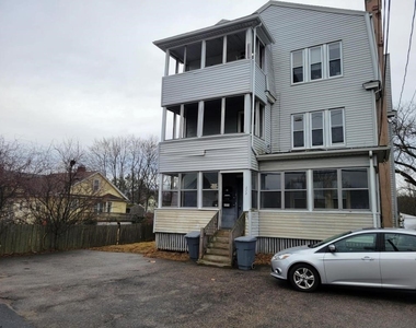 272 Greenwood St - Photo Thumbnail 16