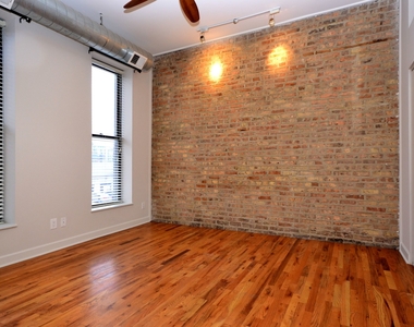 1119 W Grand Avenue - Photo Thumbnail 6