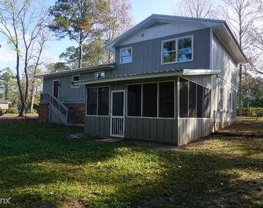 641 Glenwood Drive - Photo Thumbnail 3