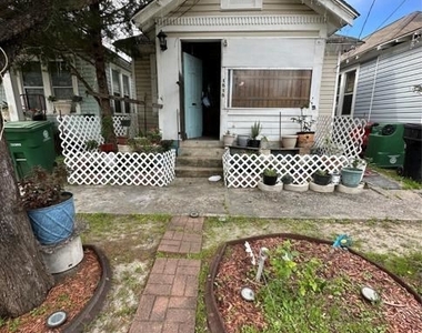 1515 R Bayou Street - Photo Thumbnail 0