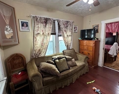 1515 R Bayou Street - Photo Thumbnail 7