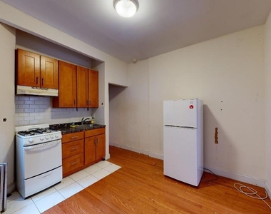 228 East 36 Street - Photo Thumbnail 0