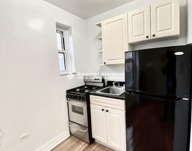 936 West End Avenue - Photo Thumbnail 7