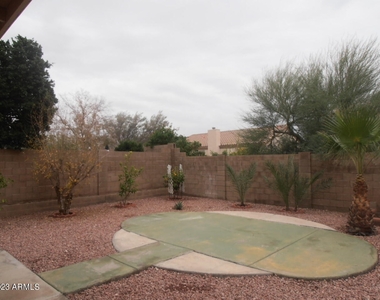 6349 W Desert Hollow Drive - Photo Thumbnail 42