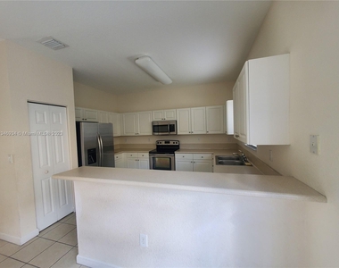 13253 Sw 127th Pl - Photo Thumbnail 6