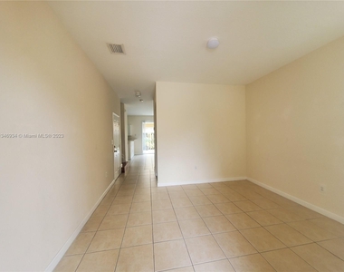 13253 Sw 127th Pl - Photo Thumbnail 1