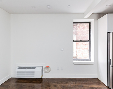 335 Woodbine St brooklyn - Photo Thumbnail 1