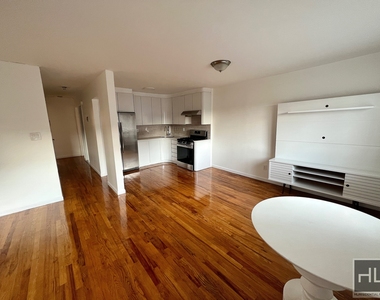 915 East 15 Street - Photo Thumbnail 1