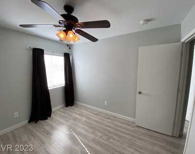 4408 Sparkle Crest Avenue - Photo Thumbnail 58