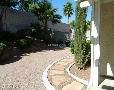 3265 Fossil Springs Street - Photo Thumbnail 2