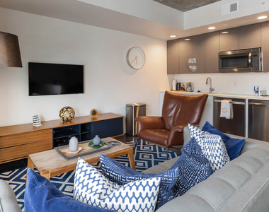 1250 Cherokee St - Photo Thumbnail 65