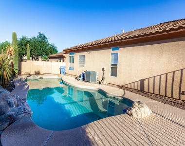 13066 N Sunrise Canyon Lane - Photo Thumbnail 45