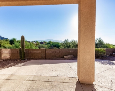 13066 N Sunrise Canyon Lane - Photo Thumbnail 38