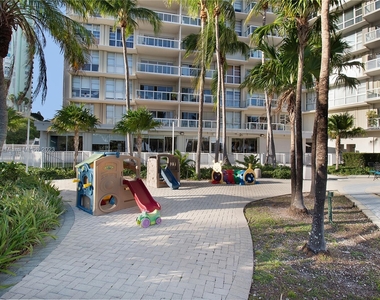 2451 Brickell Ave - Photo Thumbnail 13