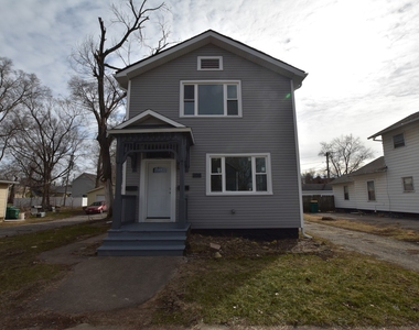 208 Mound Street - Photo Thumbnail 1