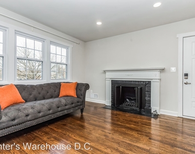 6658 13th St Nw - Photo Thumbnail 1