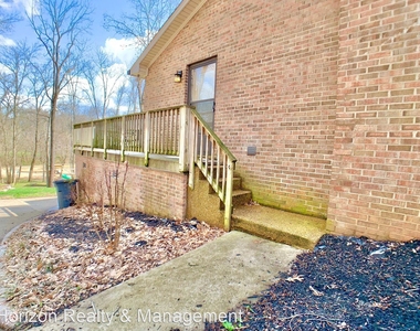 423 Rivermont Dr. - Photo Thumbnail 54