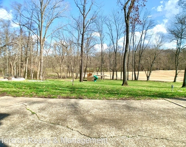 423 Rivermont Dr. - Photo Thumbnail 59