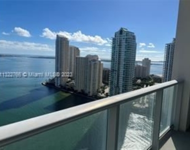 300 S Biscayne Blvd Apt 2716 - Photo Thumbnail 9