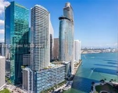 200 Biscayne Boulevard Way Apt 3207 - Photo Thumbnail 9