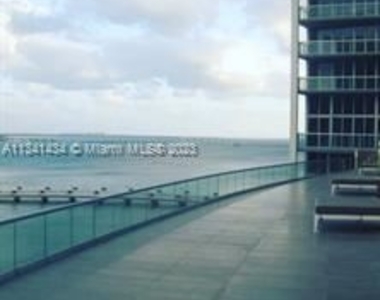 485 Brickell Ave Apt 4701 - Photo Thumbnail 7