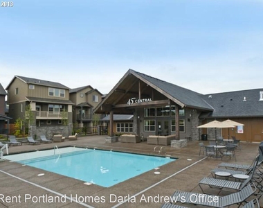 13925 Sw Meridian St. #403 - Photo Thumbnail 20