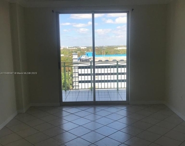 3500 Coral Way - Photo Thumbnail 17