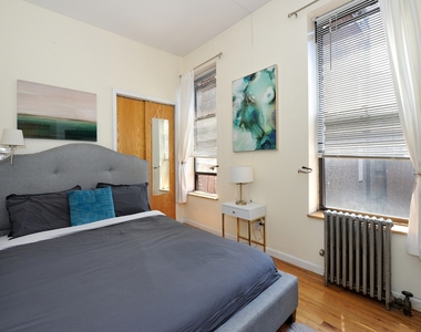 690 Ninth Avenue - Photo Thumbnail 9