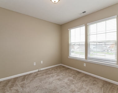 10954 Snowdrop Way - Photo Thumbnail 11