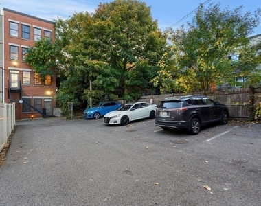 1435 Tremont - Photo Thumbnail 34