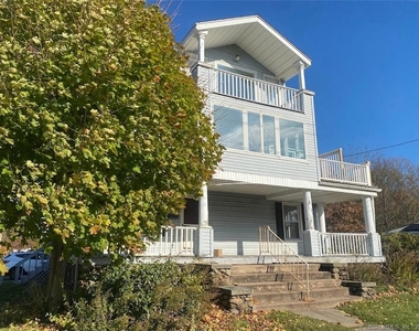 96 Ocean Avenue - Photo Thumbnail 10