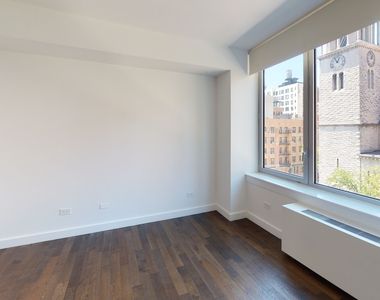 801 Amsterdam Ave - Photo Thumbnail 4