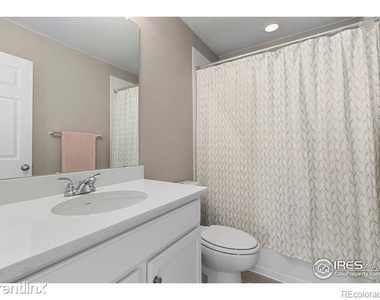 5182 R Clarence Drive - Photo Thumbnail 21