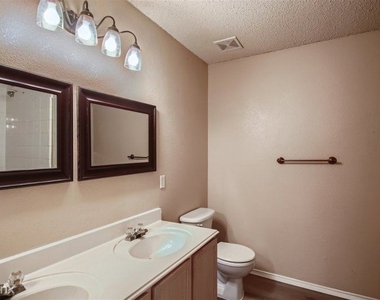 1129 Singletree Dr Unit - Photo Thumbnail 15