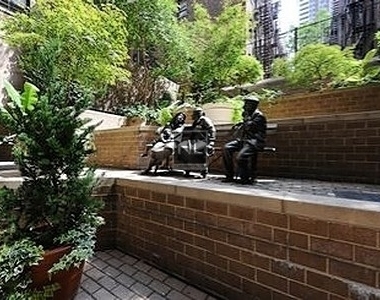 West 87th Street - Photo Thumbnail 19