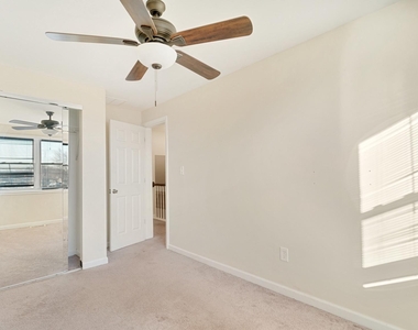 7402 Saint Patricia Court - Photo Thumbnail 22