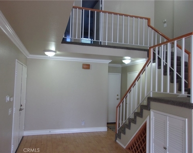 7906 Southwind Circle - Photo Thumbnail 4