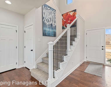 1410 White Pine Circle - Photo Thumbnail 33