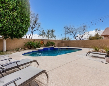 4509 E Lone Cactus Drive - Photo Thumbnail 25