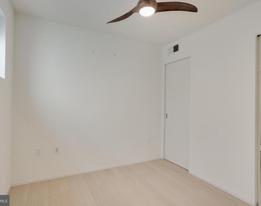 2424 17th St Nw #208 - Photo Thumbnail 16