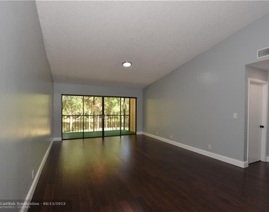 5087 Oak Hill Ln - Photo Thumbnail 20