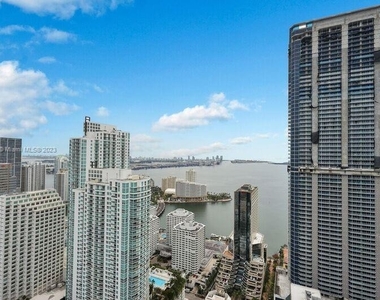 1010 Brickell Ave - Photo Thumbnail 36