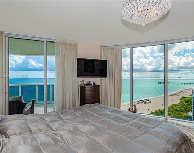 17201 Collins Ave - Photo Thumbnail 21