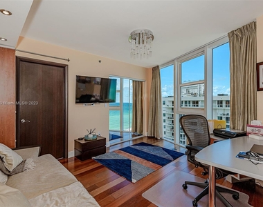 17201 Collins Ave - Photo Thumbnail 28