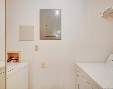 2504 Se Anchorage Cove - Photo Thumbnail 31