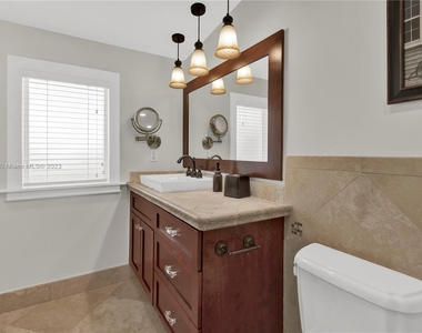 4180 Sw 60th Ct - Photo Thumbnail 31