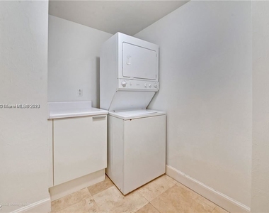 14951 Royal Oaks Ln Apt 1908 - Photo Thumbnail 6