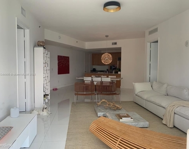 15811 Collins Ave Apt 2107 - Photo Thumbnail 0