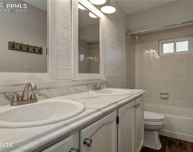 4560 R Hagerwood Street - Photo Thumbnail 21