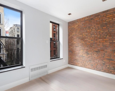 72 West 108th Street - Photo Thumbnail 2